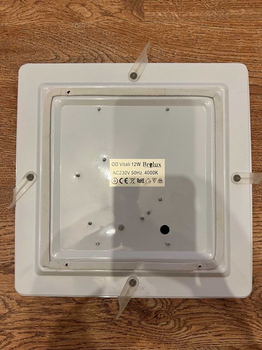 3x lampy LED kwadratowe srebrno-białe