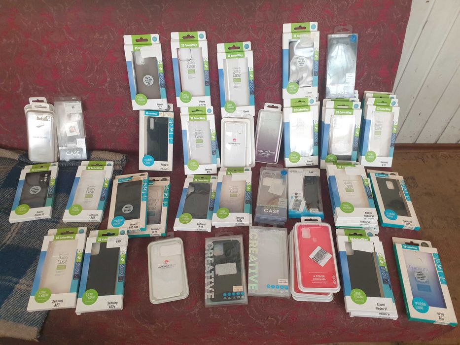 Чехлы НОВЫЕ 155 шт одним лотом