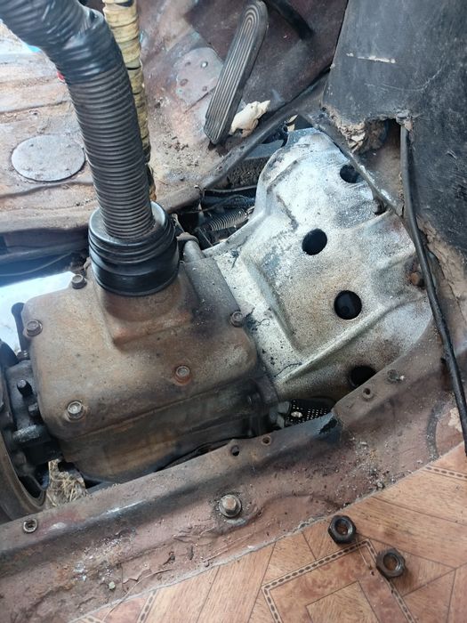 Двигун Газ 52 в зборі