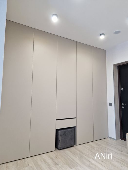 Варшавський 2, однокімнатна квартира  43 м² , генератор, Віноградарь