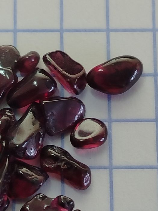 Сапфири.Гранати старовині каменці