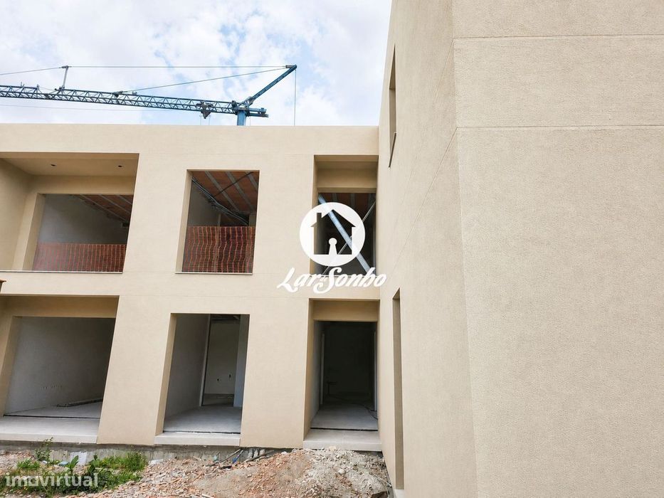 Apartamento T2 Em Condomínio