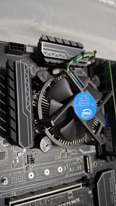 Kit Upgrade PC: Intel i5-7500 + MSI H270 PC MATE + 8GB DDR4