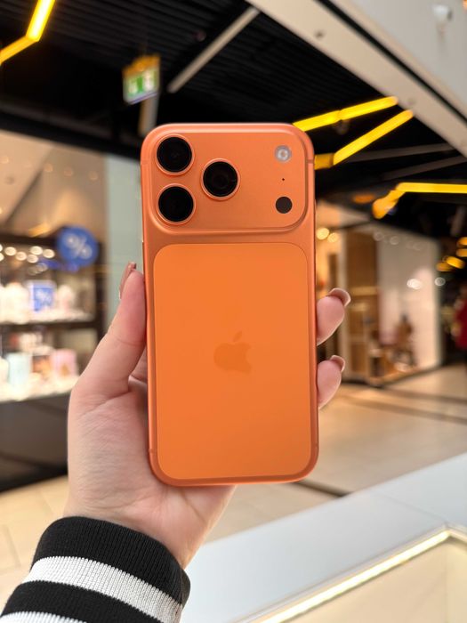 iPhone 17 Pro 256 GB Cosmic Orange E-SIM | Jak nowy!