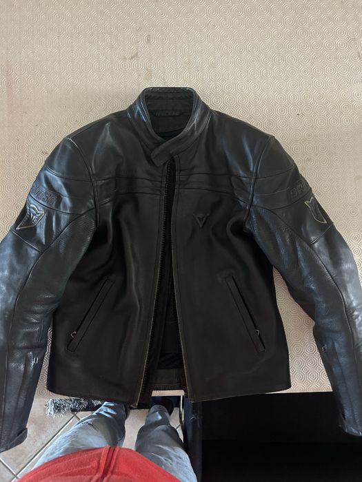 Blusao Dainese tamanho 46 com protecoes