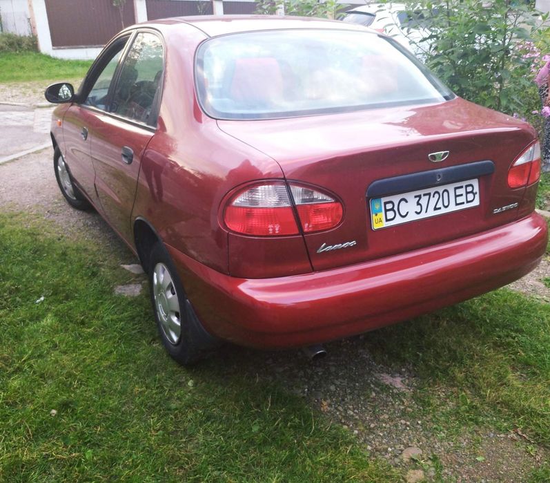 Продам.део ланос.