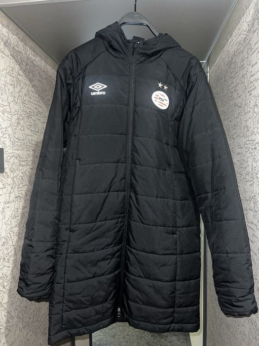 Куртка пальто зимове Umbro M курточка зимняя