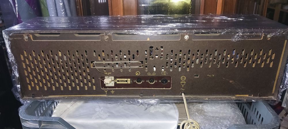 Rádio a válvulas philips