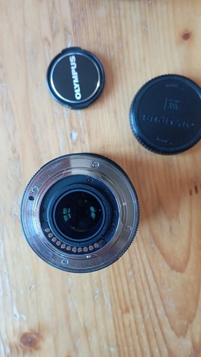 Olympus 45 1.8 mft m43