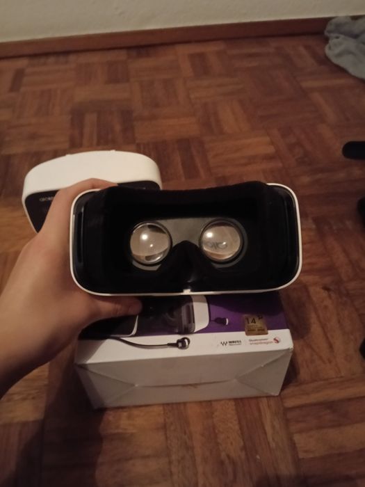 Óculos realidade virtual  idol4
