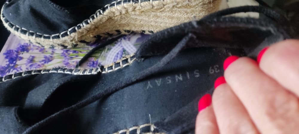 Espadryle czarne  Sinsay