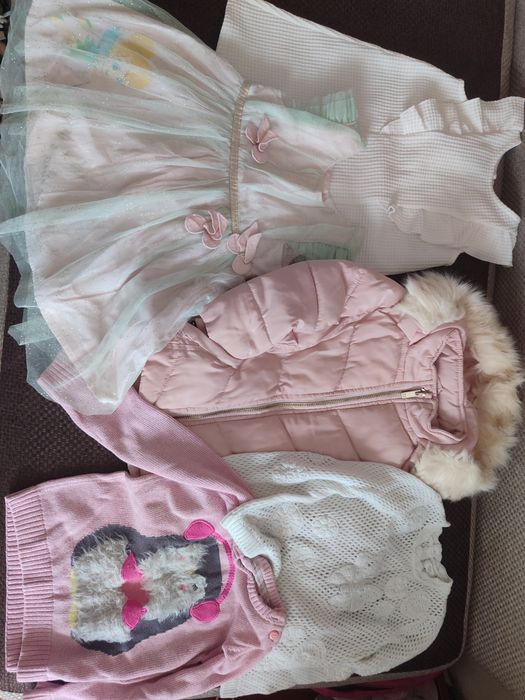 Продам речі для дівчинки 2-3 р