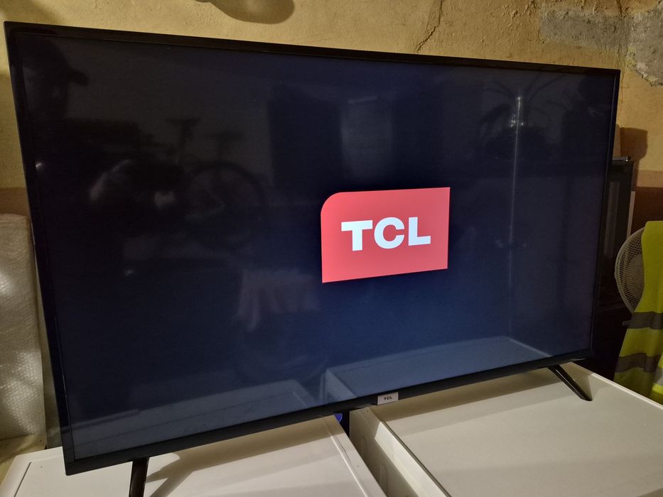 Telewizor TCL 49 cali