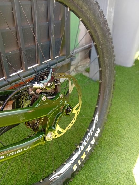 Bicicleta Bionicon Edison LTD | Suspensão Total | BTT Enduro/Downhill | Excelente Estado