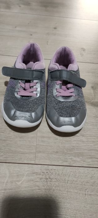 Buty sportowe typu "adidas" cool club r. 31