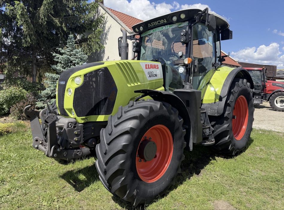 Claas Arion 630 Przedni podnośnik, super stan