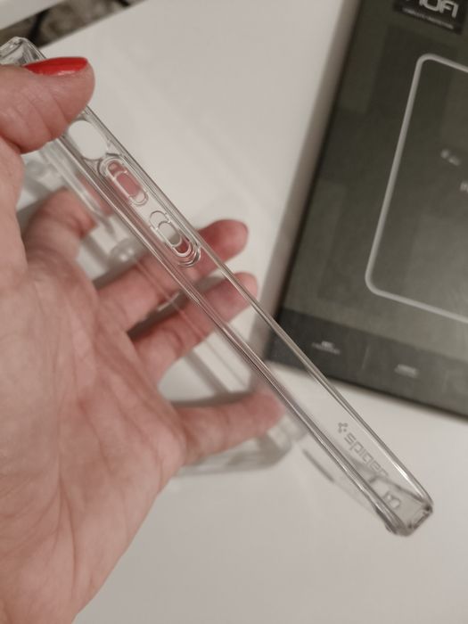 Nowe etui iPhone 13 + szkło hartowane