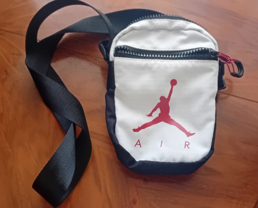Saszetka Jordan na ramię