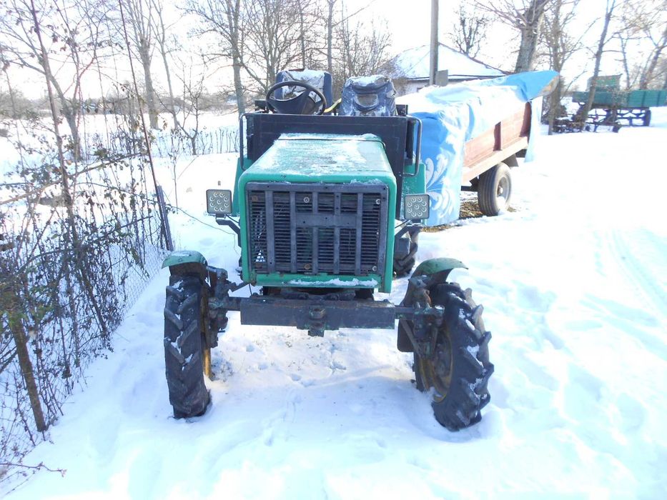 продам трактор john deere самостійно складений