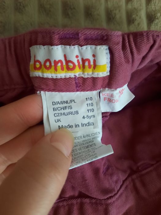 Дитячі штани / шорти для дівчинки