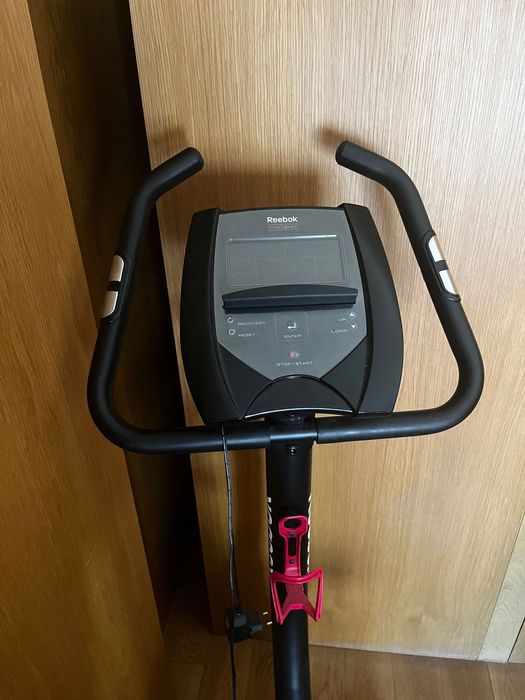 Bicicleta estática reebook ONEGB40s