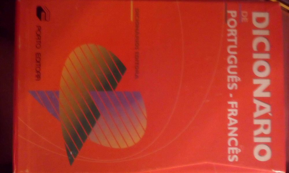 Dicionários diversos: Espanhol, Francês, Português