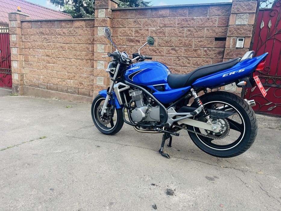 Продам свіжопривезений з Німечинни Кawasaki er-5 2005p