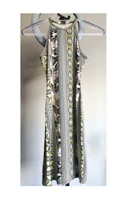 Dopasowana sukienka na lato xxs xs miss selfridge