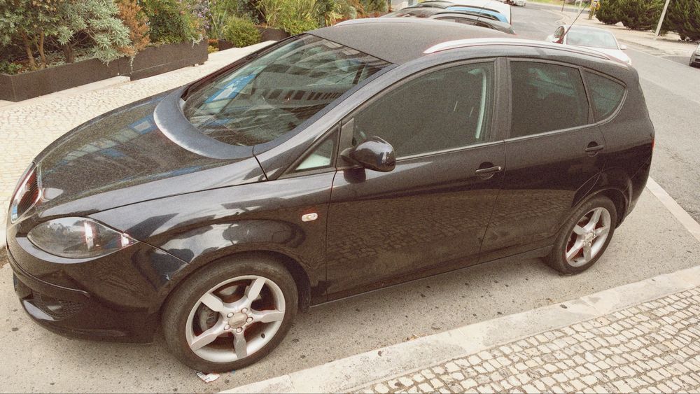 Seat Altea XL 2000 tdi foto 2