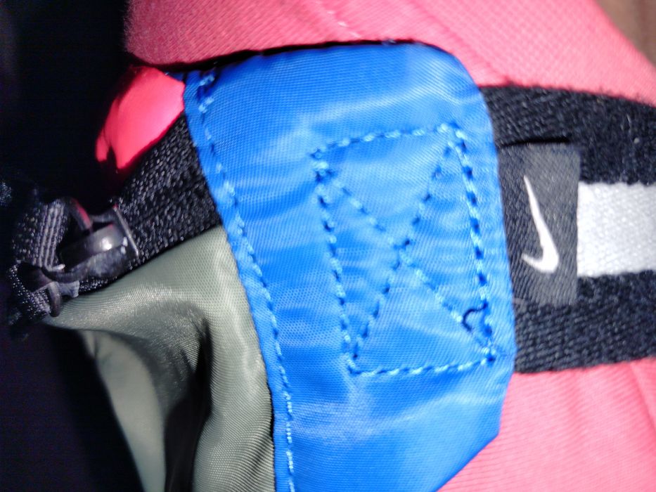 Nike nerka, saszetka