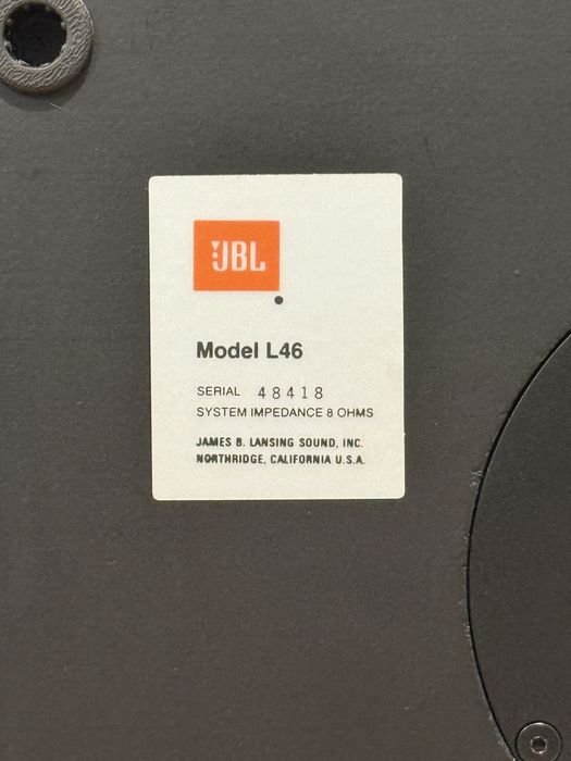 Colunas JBL L46 – Refoamed – Bom Estado