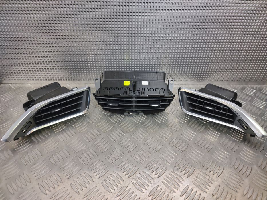 Grelhas Central de Ar Tablier Peugeot 208 I (cc) DP 06-2015 AT 09-2019