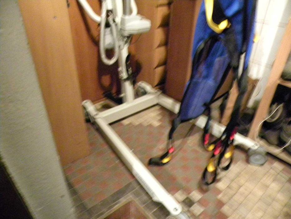 Podnośnik dla osoby niepełnosprawnej,