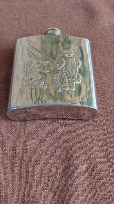 Карманная  фляга