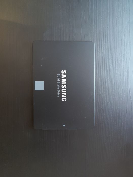 Продам ССД. Накопичувач SSD диск Samsung EVO 860 на 250gb
