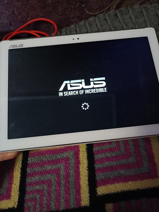 Планшет ASUS  P023