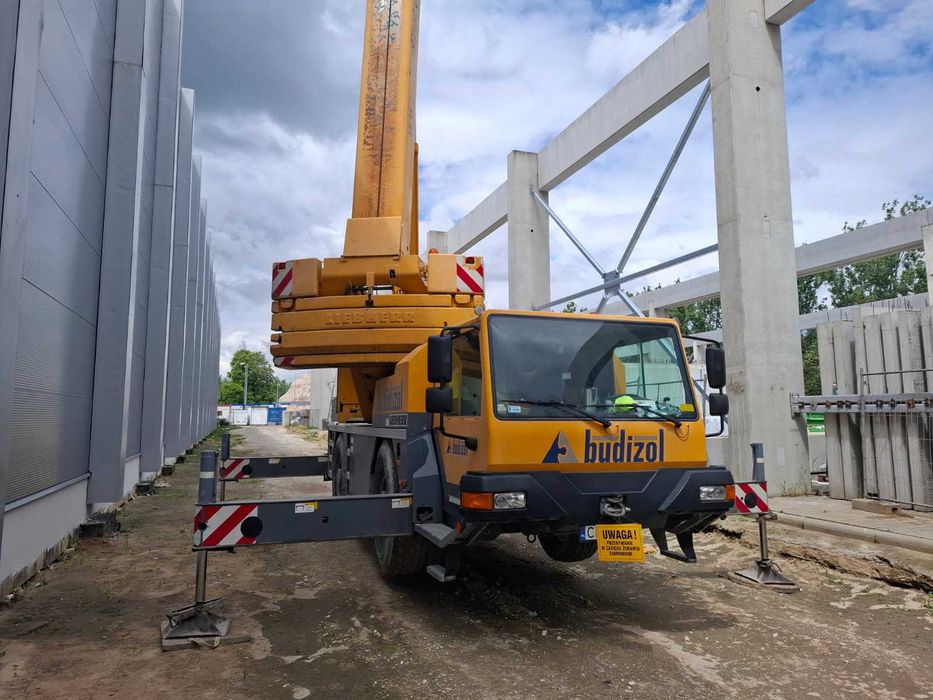 LIEBHERR  LTM 1040-2.1 2009r – 40T