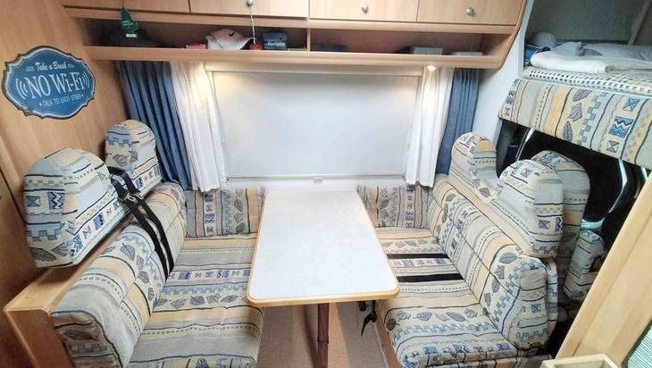 Alugo autocaravana de 6 lugares