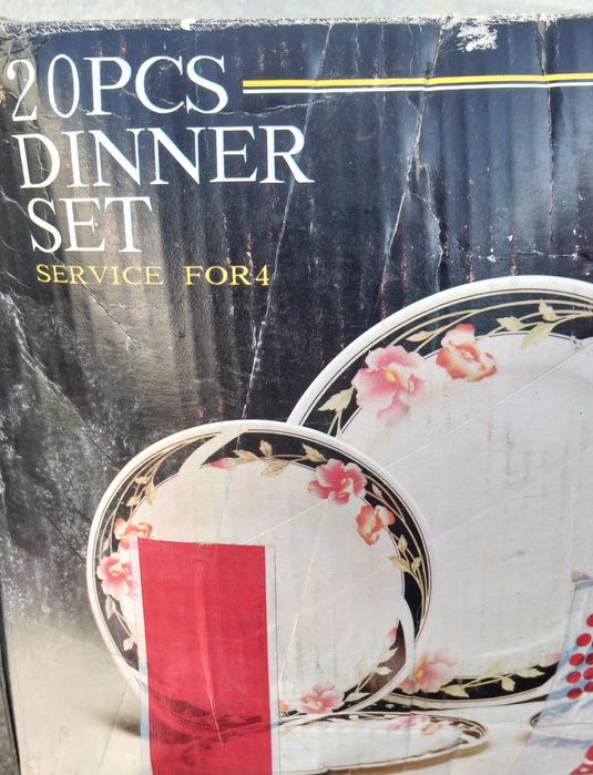 Complete Dinnerware Set446628917255219204