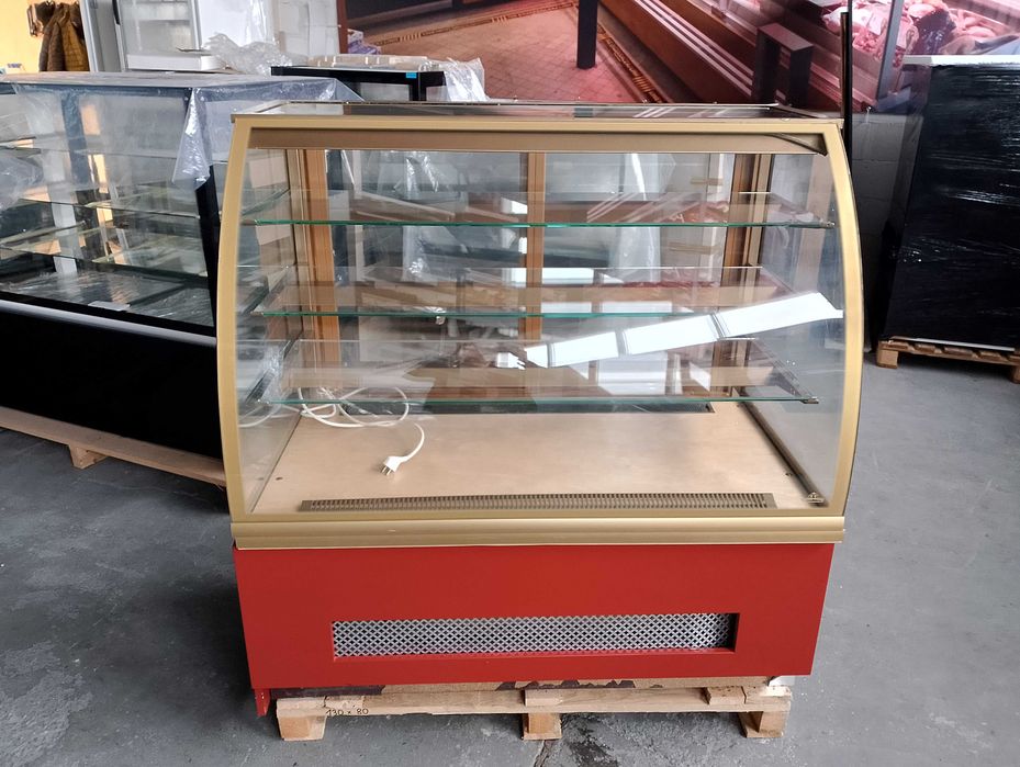 Witryna cukiernicza Stan-Mar 1.35m STAN BARDZO DOBRY
