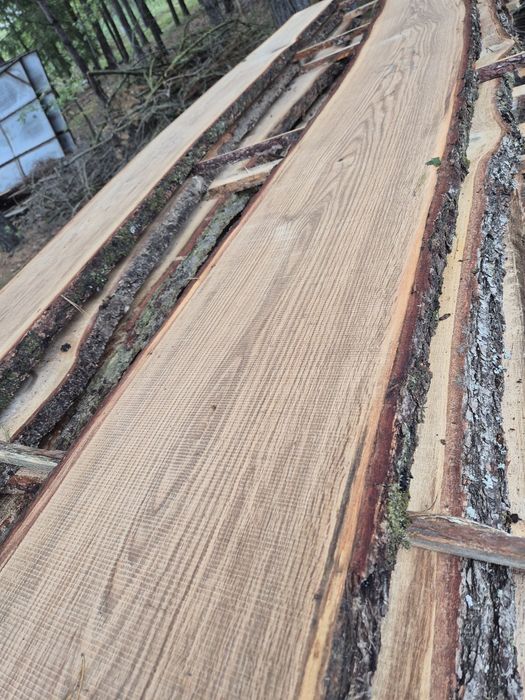 Tarcica dębowa po  suszarni próżniowej.