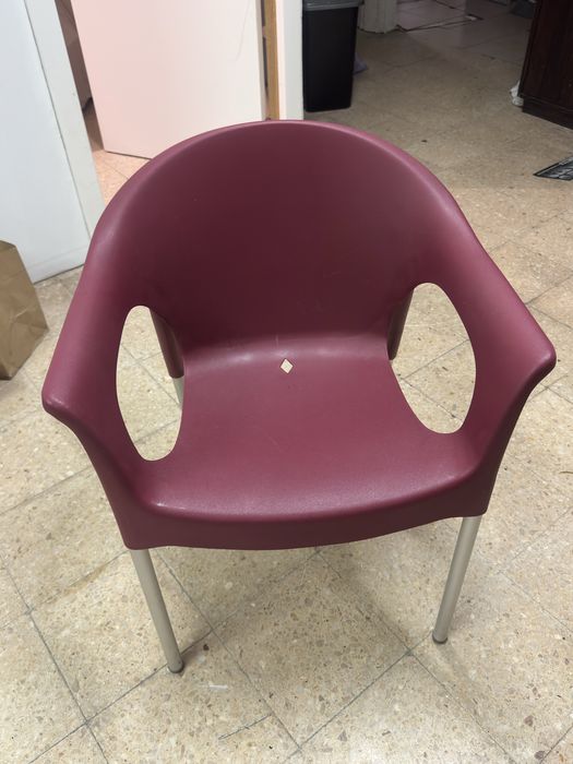 Vendo 6 cadeira para exterior