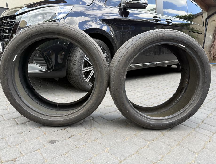 Opony Brigdestone Turanza T005, 255/40R20 2x, 285/35R20 2x DOT0123