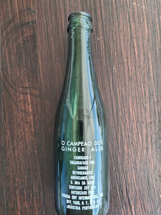 Garrafa antiga Canada Dry