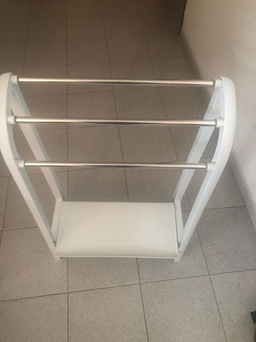 Toalheiro casa de banho