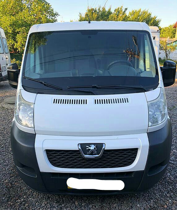 Лобовое стекло Peugeot Boxer Пежо Боксер