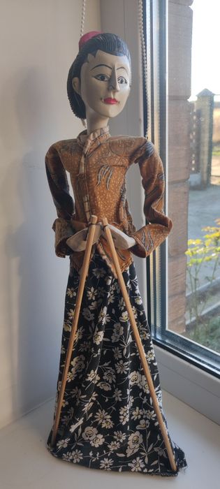 Вінтажна дерев'яна лялька (handmade, Ізраїль)