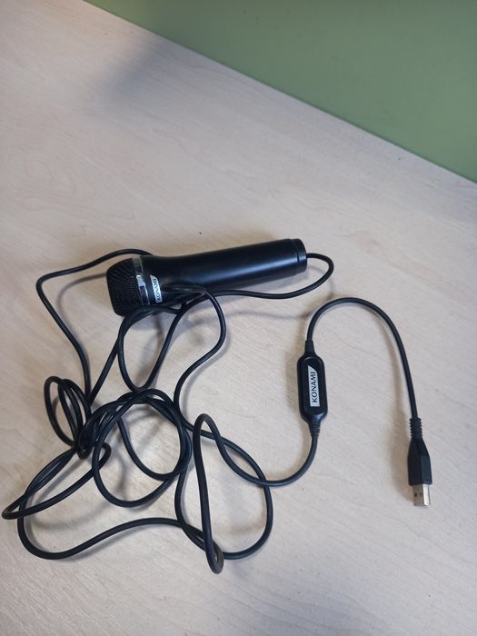 Мікрофон Konami хороший стан