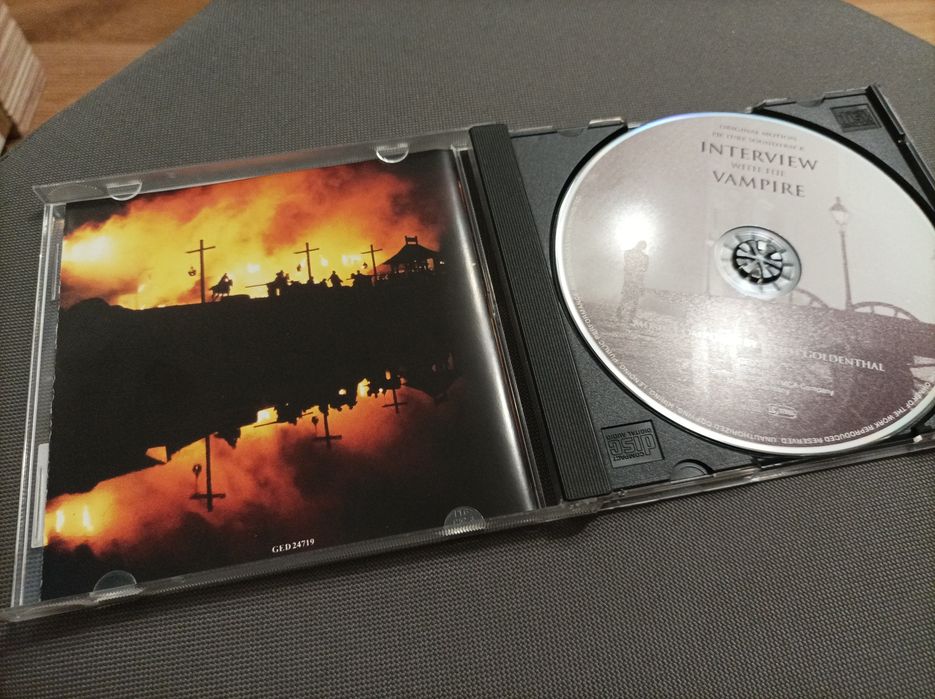 Wywiad z wampirem soundtrack