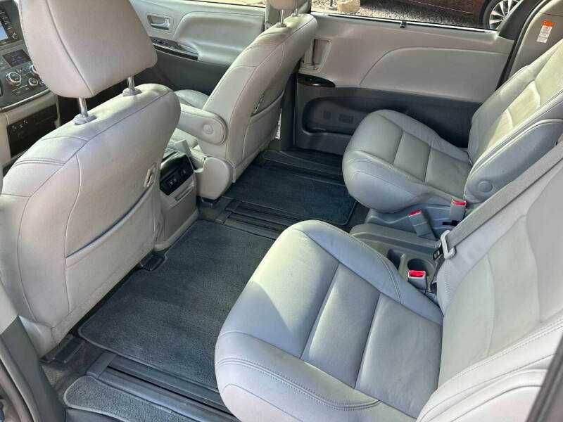 2018 Toyota Sienna